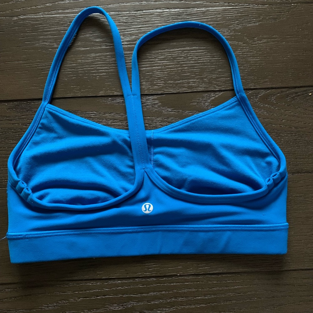 Lululemon Flow Y Nulu Sports Bra